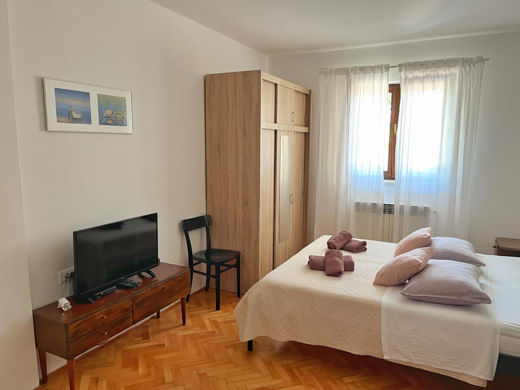Apartment Nino In Pula Exteriör bild